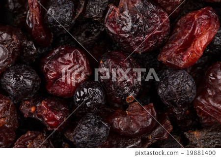 Dried cranberries, cherries and blueberries 19881400