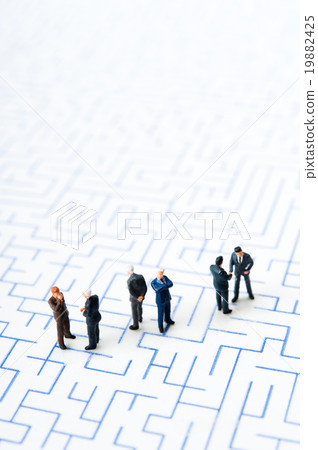 Businessmen who think that it is a maze 19882425