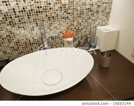 Wash basin  19883149