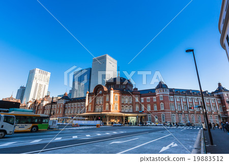 Tokyo Station Marunouchi South Exit 19883512