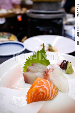 Sashimi 19883645