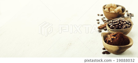 Wooden Bowls with coffee Wooden Bowls with coffee 19888032