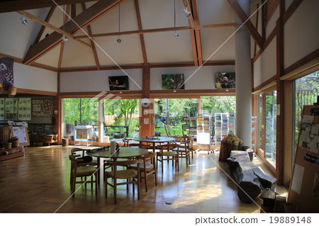 Nagaike Park 19889148