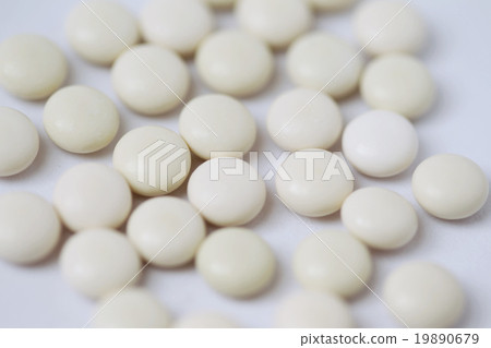 Medicine / tablets (medical / pharmacy images) Medicine / tablets (medical / pharmacy images) 19890679