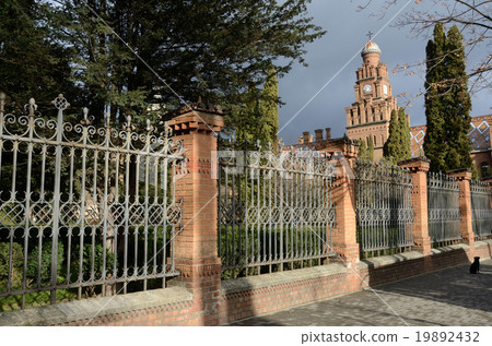 Church in former archiepiscopal residence complex 19892432