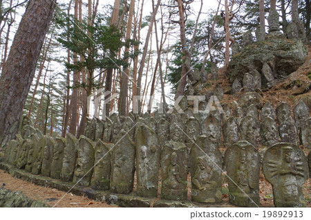 Matsumoto City Designated Important Cultural Property Shika Fujibake Area Fujiike's Hundred Kannon Stone Buddha Buddha Horizontal 19892913