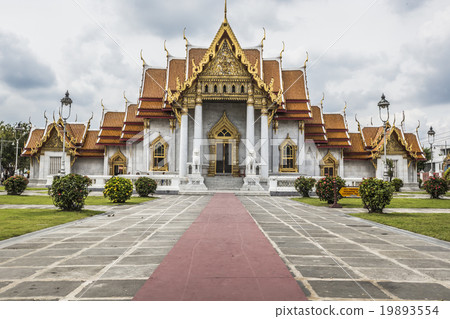 he Marble Temple, Wat Benchamabopit Dusitvanaram he Marble Temple, Wat Benchamabopit Dusitvanaram 19893554