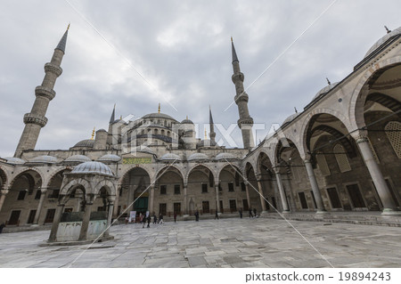 The Blue Mosque, (Sultanahmet Camii), Istanbul The Blue Mosque, (Sultanahmet Camii), Istanbul 19894243
