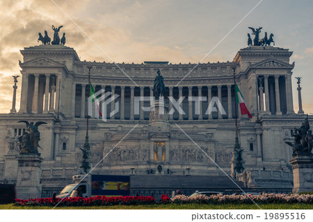 Rome, Italy: Vittoriano 19895516