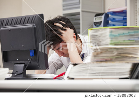 在黑人公司工作的人 19898008