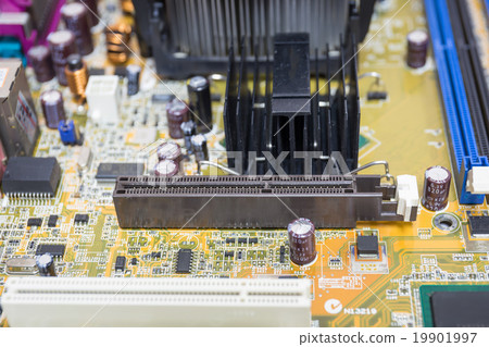 Computer motherboards, Focus PCI express Computer motherboards, Focus PCI express 19901997