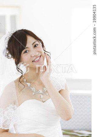 Bridal 19904135