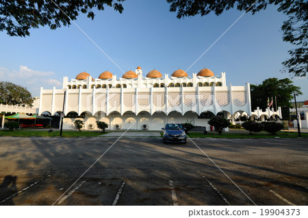 Perak State Mosque in Ipoh, Perak, Malaysia Perak State Mosque in Ipoh, Perak, Malaysia 19904373