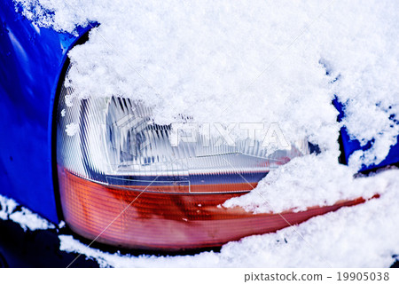 snow on a car light snow on a car light 19905038