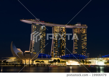 Singapore cityscape at night with blue sky Singapore cityscape at night with blue sky 19906479