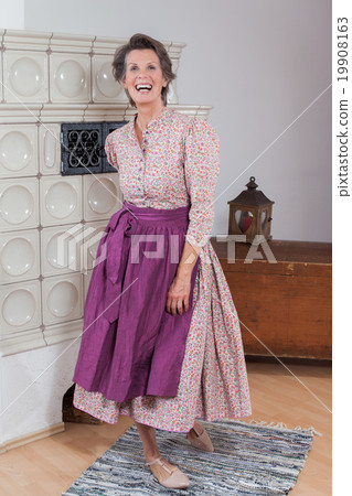 Old woman with Elan Old woman with Elan 19908163