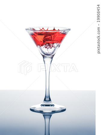 classic contemporary cocktail 19908454