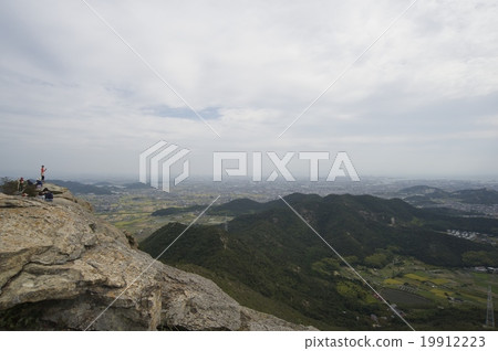 從山的山頂 從山的山頂 19912223
