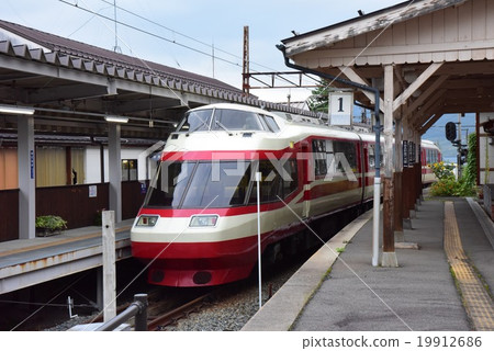 浪漫車 19912686