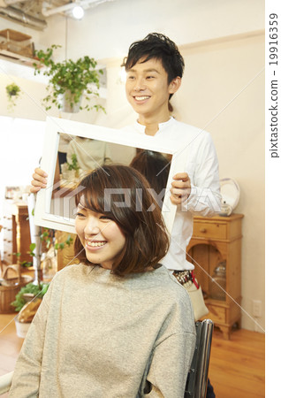 Beauty salon 19916359
