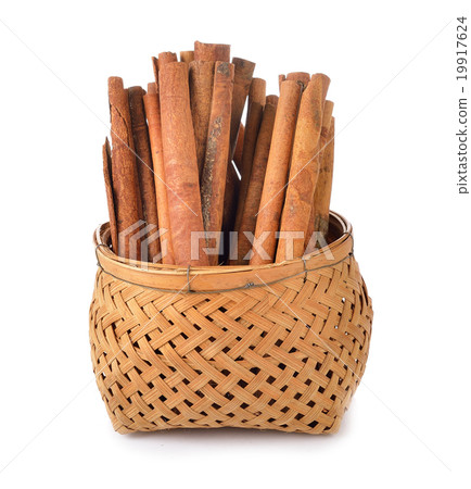 Cinnamon sticks on white background Cinnamon sticks on white background 19917624