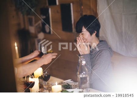 propose propose 19918545