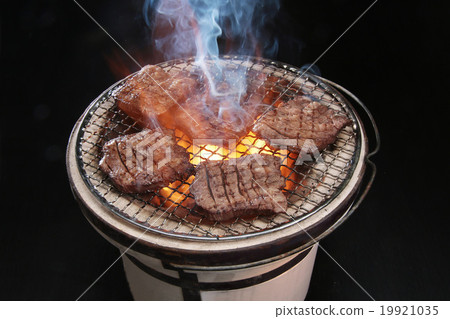 烤牛里脊肉 19921035