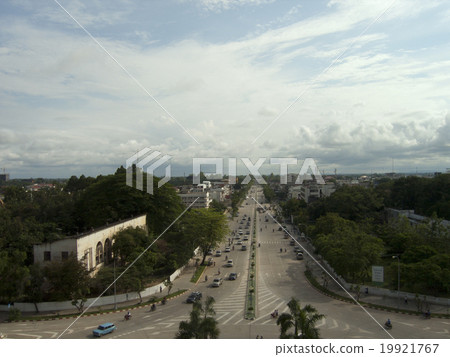 Vientiane Vientiane 19921767