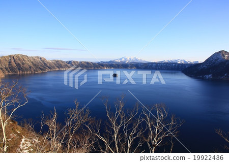 在冬天和北海道的摩週湖 在冬天和北海道的摩週湖 19922486