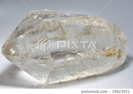 Crystal · point 19923051