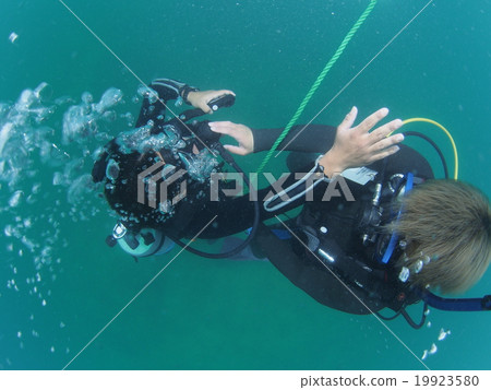 Diving course 19923580