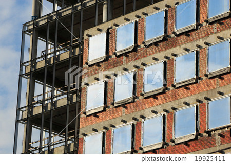 building under construction building under construction 19925411
