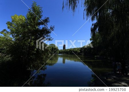 中國未知的湖源花園建築西亞塔 中國未知的湖源花園建築西亞塔 19925708