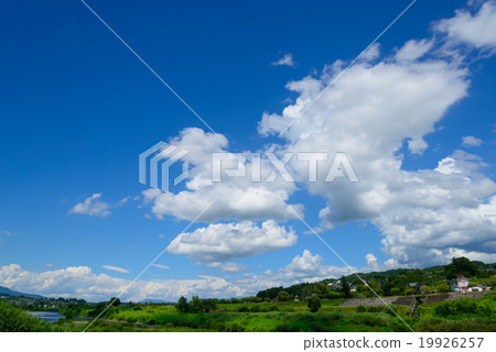 長野飯田和Tenryu河的農村風景 長野飯田和Tenryu河的農村風景 19926257