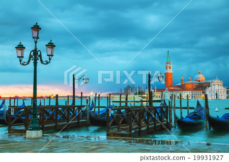 Basilica Di San Giorgio Maggiore in Venice 19931927