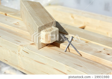 Elements of timber construction Elements of timber construction 19931980