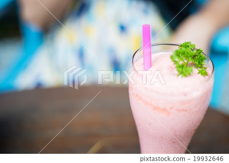 Strawberry Smoothie Strawberry Smoothie 19932646