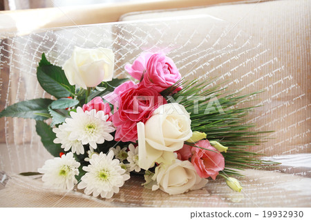 Anniversary bouquet 19932930