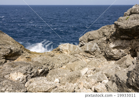 Rock and sea at Shikaben Cape Rock and sea at Shikaben Cape 19933011