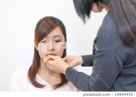 化妝模型 19934455