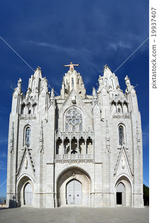 Tibidabo temple, Barcelona, Spain 19937407