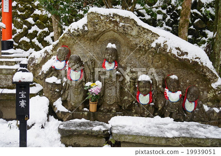 Doll shaped six body Jizo 19939051