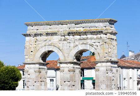 Arch of Germanicus,Saintes,Poitou-Charentes,France Arch of Germanicus,Saintes,Poitou-Charentes,France 19940596