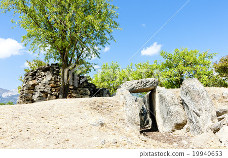 San Martin's tomb, La Rioja, Spain 19940653