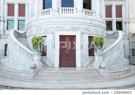 The Ananta Samakhom Throne Hall  - 2016 19940665