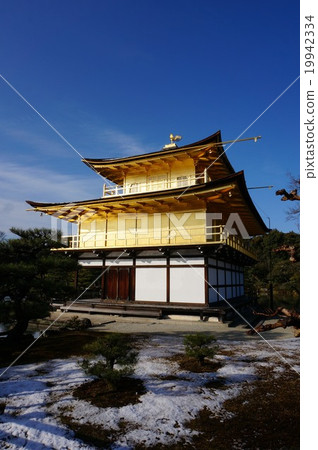 京都受歡迎的觀光景點“金閣寺(Kagonji Temple)”:Shuramoto 京都受歡迎的觀光景點“金閣寺(Kagonji Temple)”:Shuramoto 19942334