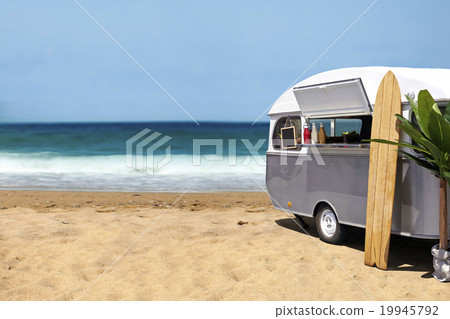 Slow food caravan on the beach 19945792