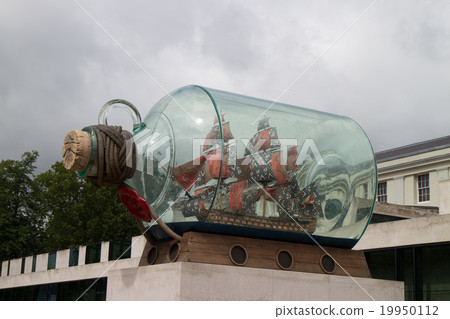 Bottle ship 19950112