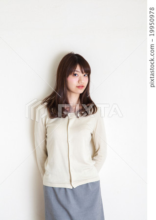 Lifestyle image Young lady 1 person Lifestyle image Young lady 1 person 19950978