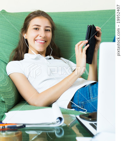 Happy woman college student study Happy woman college student study 19952407